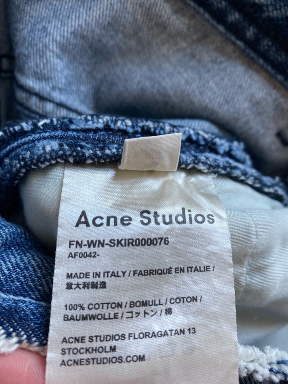 Acne Studios | Ilyssia Denim Pencil Skirt | Mid Blue | Size 34 (IT) - Picture 7 of 12